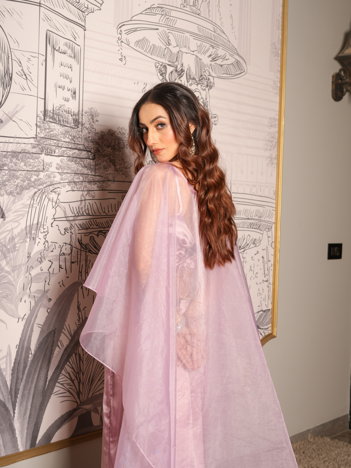 Noor Cape Set